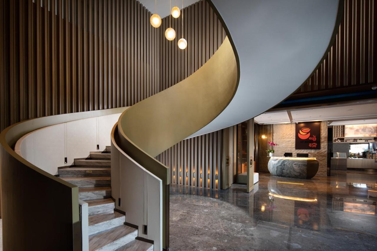 Holiday Inn & Suites Sanya Yalong Bay Exterior foto